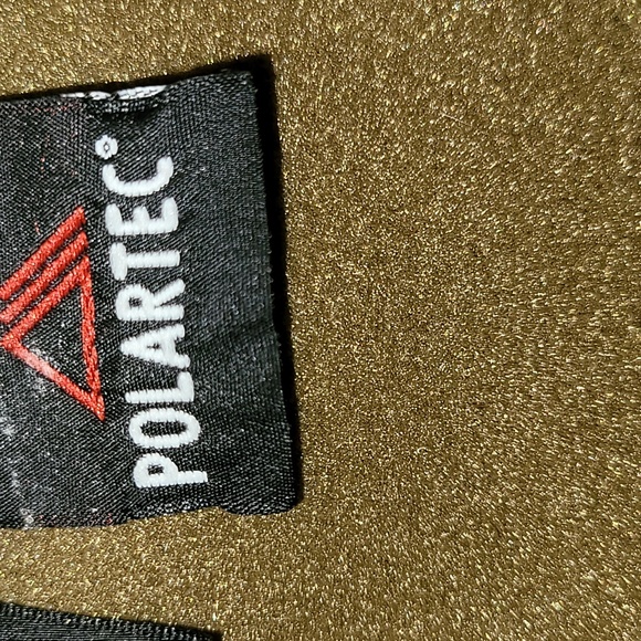 Vintage. Made in USA. Polartec. Half-zip pullover fleece. Size Large. - Picture 9 of 15